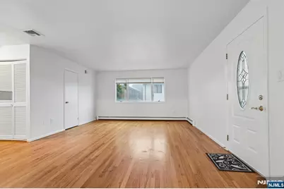 336 E Columbia Avenue 1 #1, Palisades Park, NJ 07650 - Photo 3