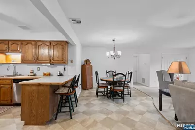 900 Van Houten Avenue A2 #A2, Clifton, NJ 07013 - Photo 3