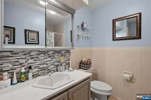 900 Van Houten Ave A2, Clifton, NJ 07013 - Photo 17