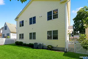 90 Terrace Ave 1, Maywood, NJ 07607 - Photo 19