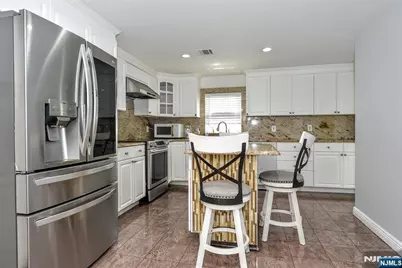 32-12 Raphael, Fair Lawn, NJ 07410 - Photo 11