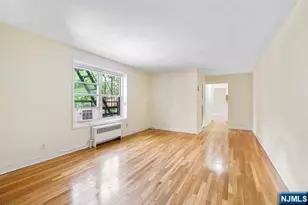 2320 Linwood Ave 3F, Fort Lee, NJ 07024 - Photo 3