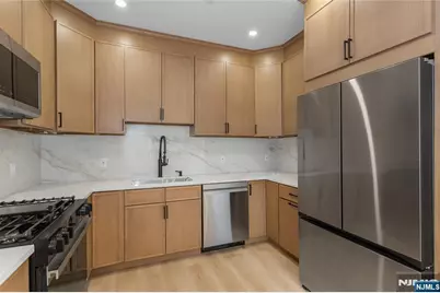 5 Milton Avenue C #C, Clifton, NJ 07013 - Photo 15