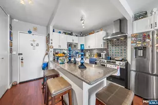 7855 Blvd 26G, North Bergen, NJ 07047 - Photo 19