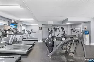 7855 Blvd 26G, North Bergen, NJ 07047 - Photo 25