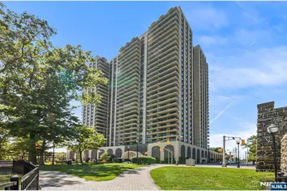 7855 Boulevard 26G #26G, North Bergen, NJ 07047 - Photo 5