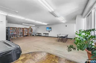 7855 Blvd 26G, North Bergen, NJ 07047 - Photo 27