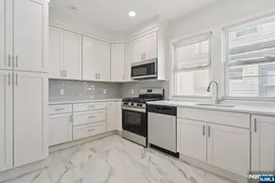 403 Abington Ave 2, Bloomfield, NJ 07003 - Photo 9