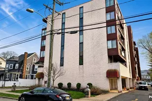 55 Clinton Pl 304, Hackensack, NJ 07601 - Photo 1