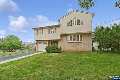 56 Eaton Place, Bloomfield, NJ 07003 - Photo 3