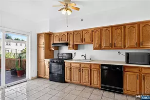 6 Lincoln Pl, East Rutherford, NJ 07073 - Photo 5