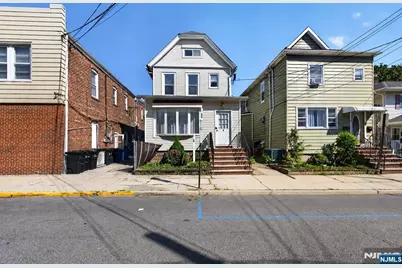 6 Lincoln Place, East Rutherford, NJ 07073 - Photo 1