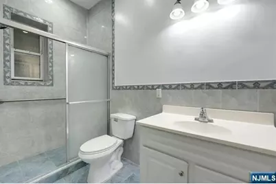 300 49th Street, Union City, NJ 07087 - Photo 5
