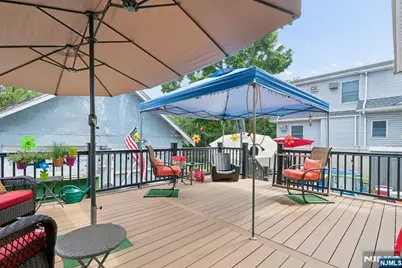 44 E Quackenbush Avenue, Dumont, NJ 07628 - Photo 17