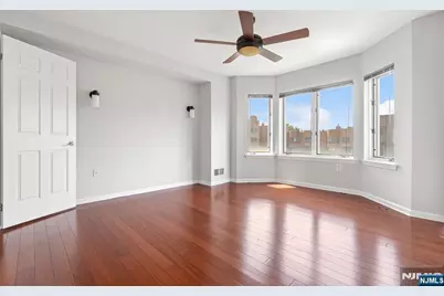 518 Ellery Court K518 #K518, Edgewater, NJ 07020 - Photo 15