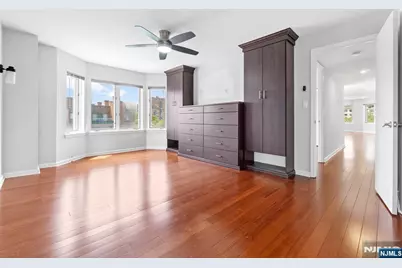 518 Ellery Court K518 #K518, Edgewater, NJ 07020 - Photo 19