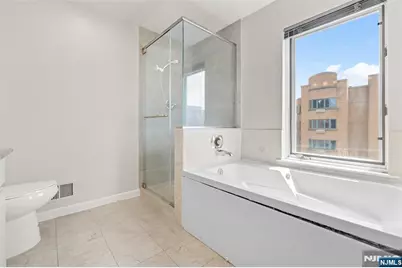 518 Ellery Court K518 #K518, Edgewater, NJ 07020 - Photo 23