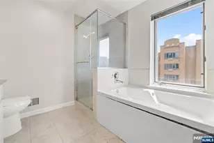 518 Ellery Ct K518, Edgewater, NJ 07020 - Photo 23