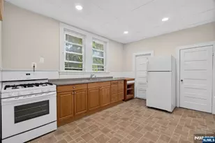 79 Union Ave, Nutley, NJ 07110 - Photo 17