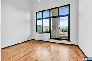 205 10th Street 5N, Jersey City, NJ 07302 - Photo 11