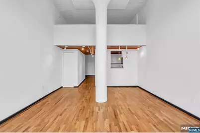 205 10th Street 5N #5N, Jersey City, NJ 07302 - Photo 15