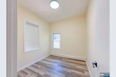 244 Lincoln Avenue 1 #1, Cliffside Park, NJ 07010 - Photo 11