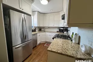 2-22 Virginia B, Fair Lawn, NJ 07410 - Photo 5