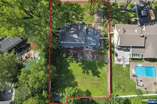 95 Knollwood Dr, Paramus, NJ 07652 - Photo 31