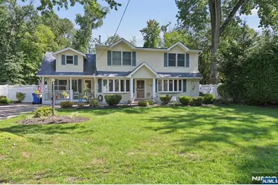 95 Knollwood Drive, Paramus, NJ 07652 - Photo 1