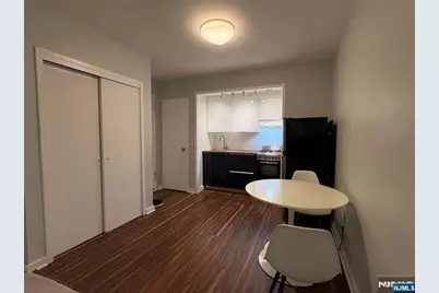 501 Linwood Drive 2D #2D, Fort Lee, NJ 07024 - Photo 5