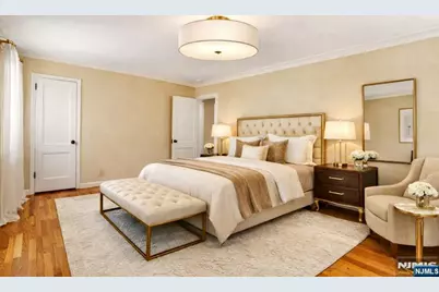 28 Johnson Avenue, Teaneck Township, NJ 07666 - Photo 7
