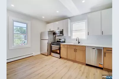36 42nd Street, Irvington, NJ 07111 - Photo 5