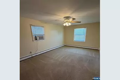 832 Paterson Avenue, East Rutherford, NJ 07073 - Photo 7
