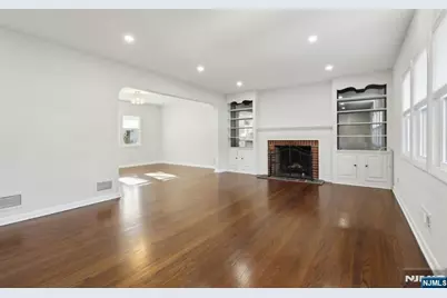 287 Country Club Drive, Oradell, NJ 07649 - Photo 7