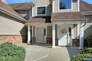 30 Bourne Circle 1203, Hamburg, NJ 07419 - Photo 3