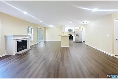 30 Bourne Circle 1203 #1203, Hamburg, NJ 07419 - Photo 5