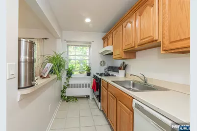 15 Wedgewood Drive 85 #85, Verona, NJ 07044 - Photo 17