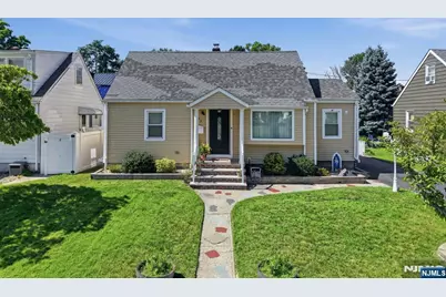 153 Stefanic Avenue, Elmwood Park, NJ 07407 - Photo 49