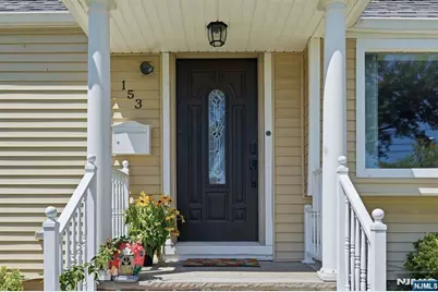 153 Stefanic Avenue, Elmwood Park, NJ 07407 - Photo 3