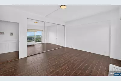 2077 Center Avenue Phb #PHB, Fort Lee, NJ 07024 - Photo 35