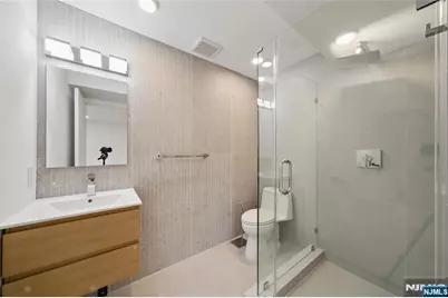 11 W Railroad Avenue 2 #2, Tenafly, NJ 07670 - Photo 11