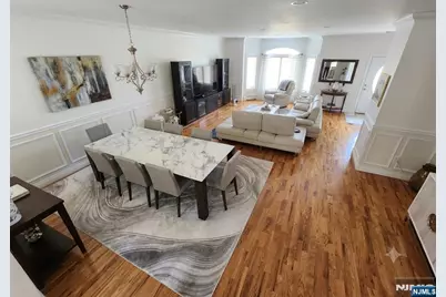 237 E Central Boulevard B #B, Palisades Park, NJ 07650 - Photo 3