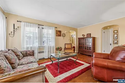 2-33 35th Street, Fair Lawn, NJ 07410 - Photo 3