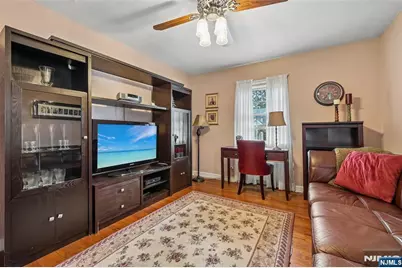 2-33 35th Street, Fair Lawn, NJ 07410 - Photo 9
