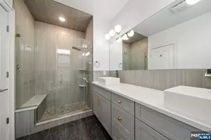 37 Winterburn Pl, Edgewater, NJ 07020 - Photo 21