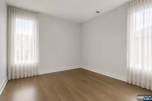 37 Winterburn Pl, Edgewater, NJ 07020 - Photo 23