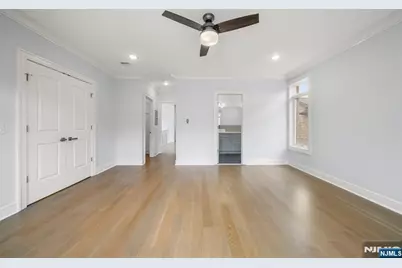 37 Winterburn Place, Edgewater, NJ 07020 - Photo 7
