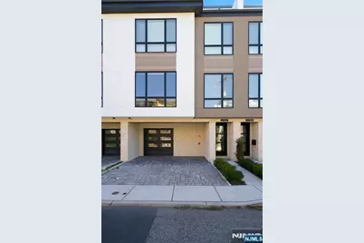 2282 7th Street, Fort Lee, NJ 07024 - Photo 3
