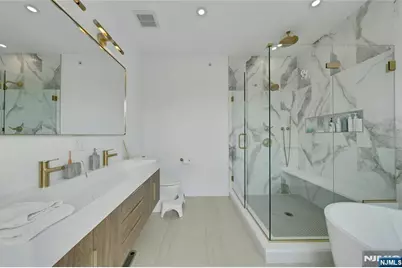2282 7th Street, Fort Lee, NJ 07024 - Photo 23