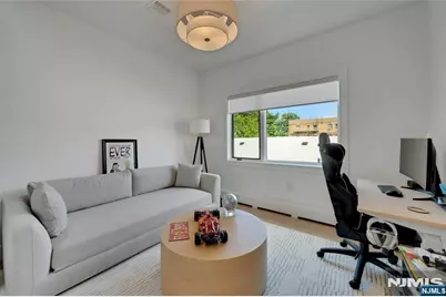 2282 7th Street, Fort Lee, NJ 07024 - Photo 27